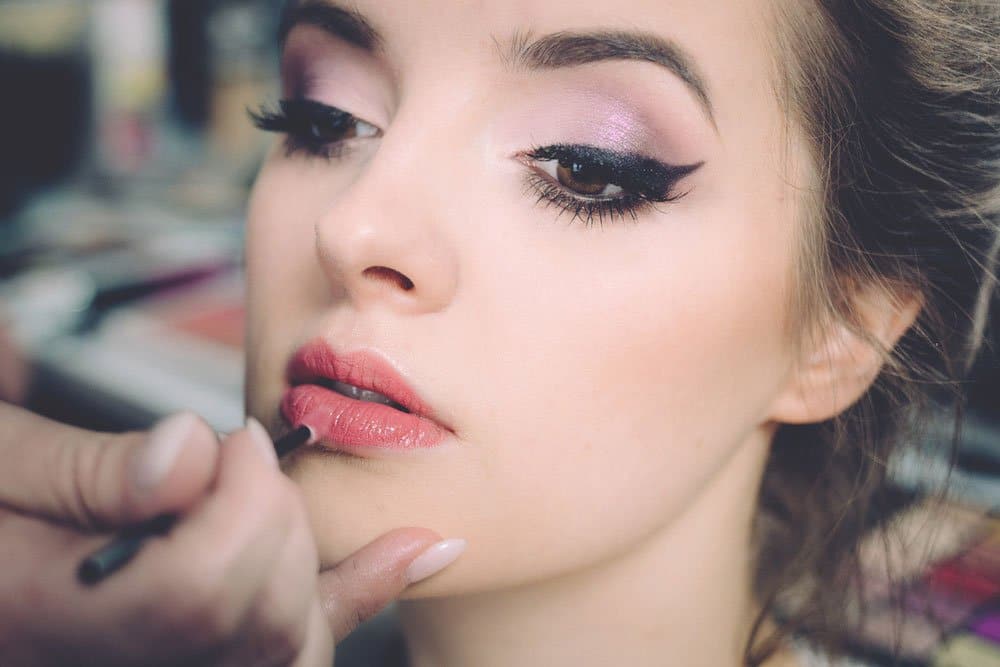 fall makeup looks, salon trends