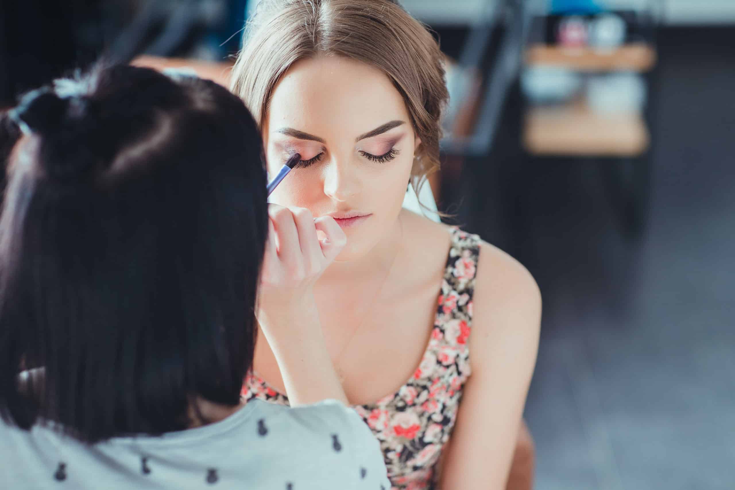 Featured image for What Should You Charge as a Makeup Artist? post